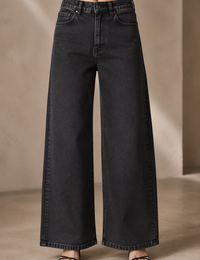 7109 - Black